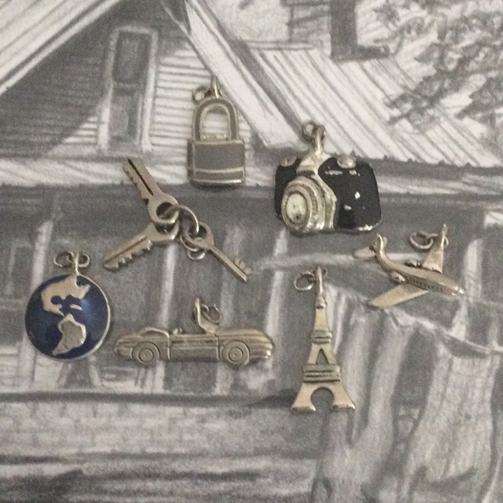 3 for 10 🍀Silver and Black Travel Charms Set
